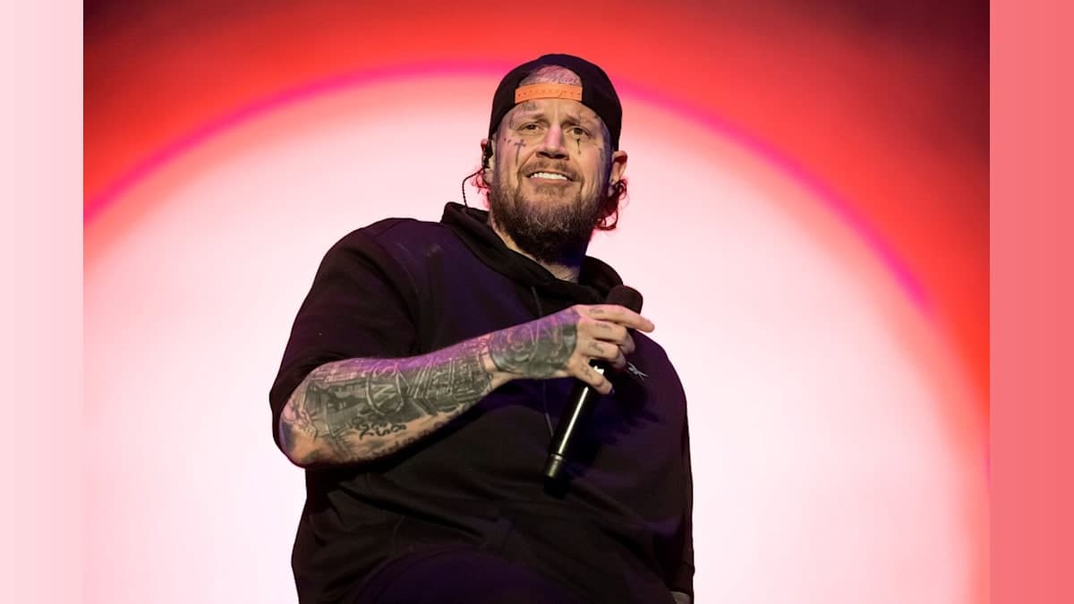 From Fan to Family: Jelly Roll's Emotional Grand Ole Opry Invitation