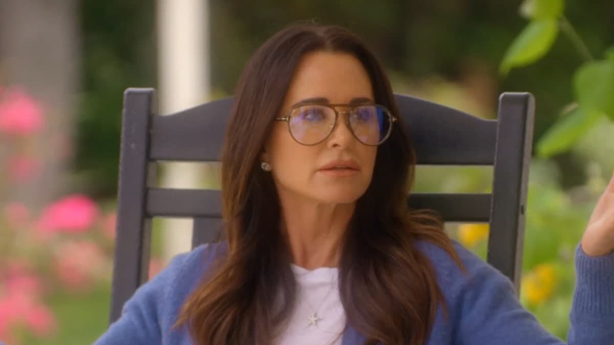 Kyle Richards Drops Love Bomb: Who’s the Secret Romance?