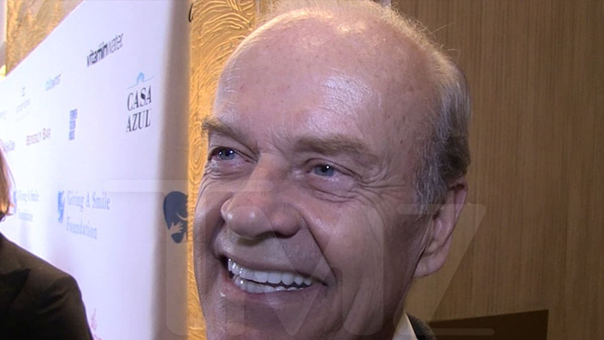 Kelsey Grammer Welcomes Baby No. 8 at 70: A New Era of Fatherhood!
