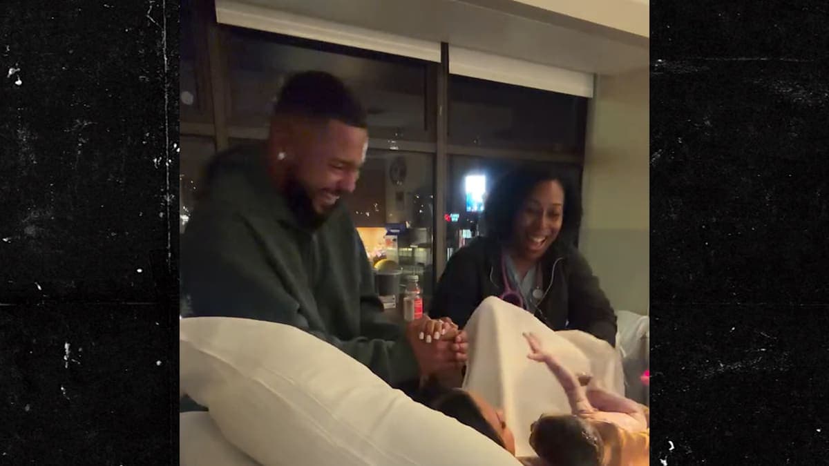 Cheyenne Floyd Davis Expands Her Family: A Heartwarming Arrival on Camera!