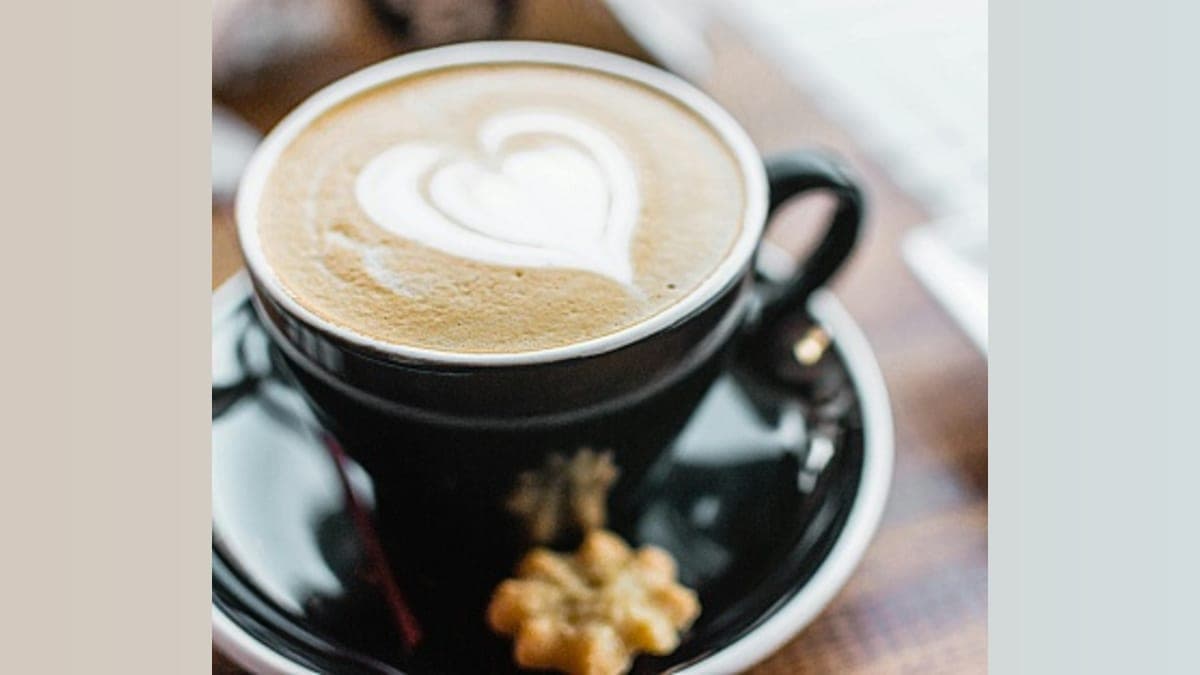 Handwritten Notes: The Surprising Secret to Building Community Connections!