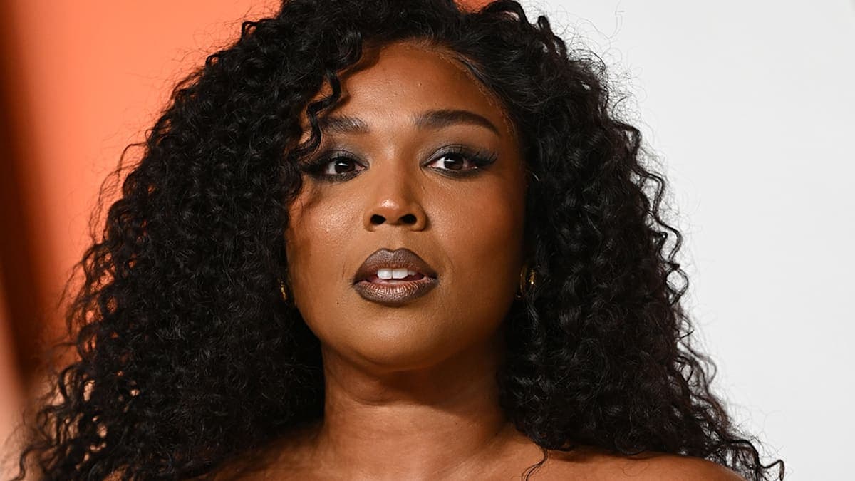 Lizzo’s Legal Drama: Fat-Shaming Claims Dismissed, But the Conversation Is Just Getting Started!