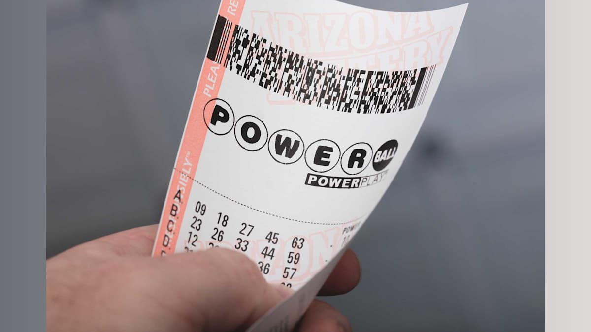 Powerball Surprise: Salinas Grocery Store Sells $708K Winning Ticket!