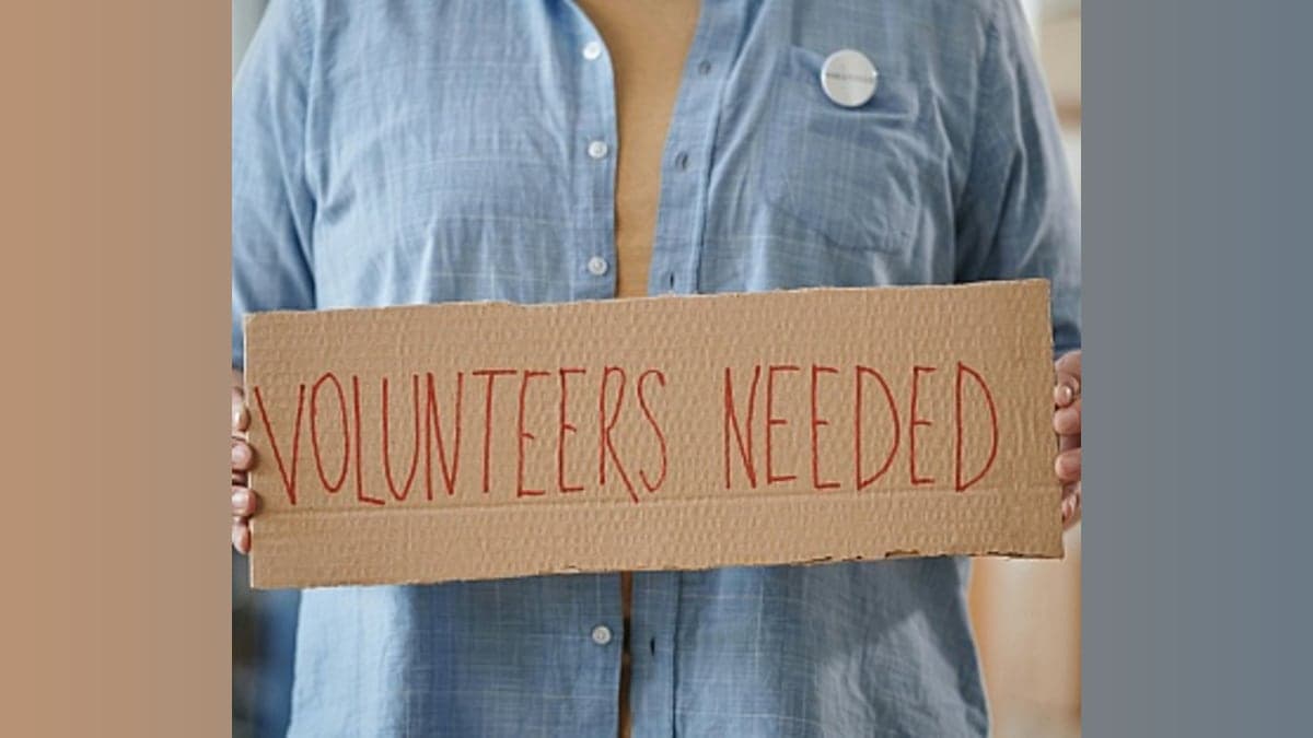 Unlocking Joy: How Giving Back Can Fill Your Heart This Holiday Season
