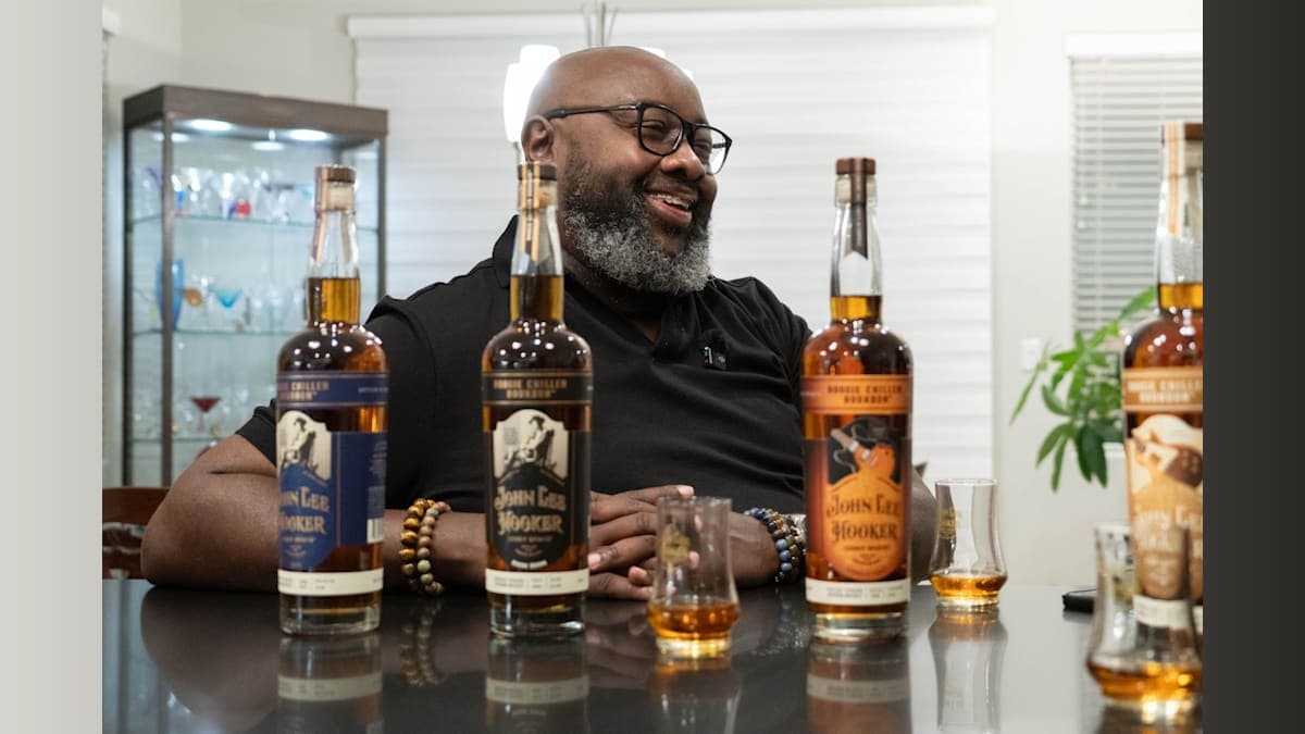 Bourbon with a Blues Legacy: How Glenn Thomas is Keeping Hooker’s Spirit Alive