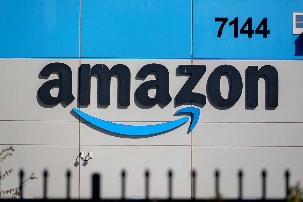 Amazon’s Layoff Shuffle: 1,403 Jobs Gone—How AI is Reshaping the Workforce!