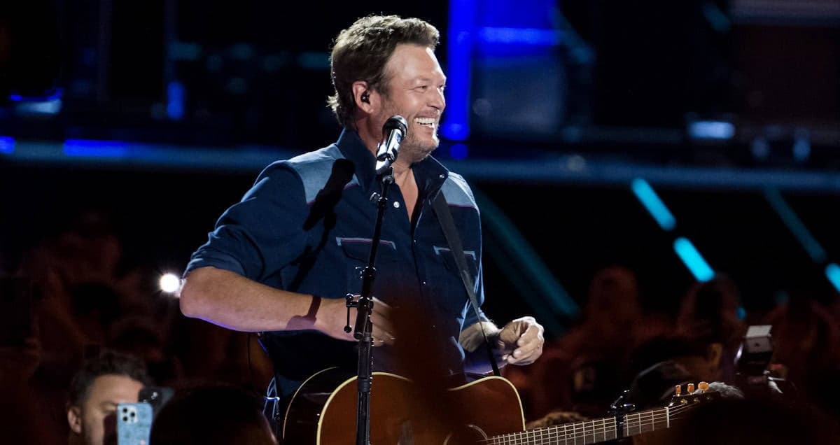 Blake Shelton's Bold Move: From Regret to Redefining Country Stardom!