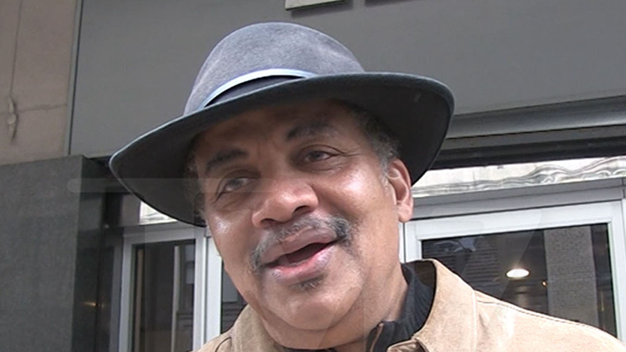 Is AI Really the Stand-Up Comic of the Future? Neil deGrasse Tyson Weighs In!