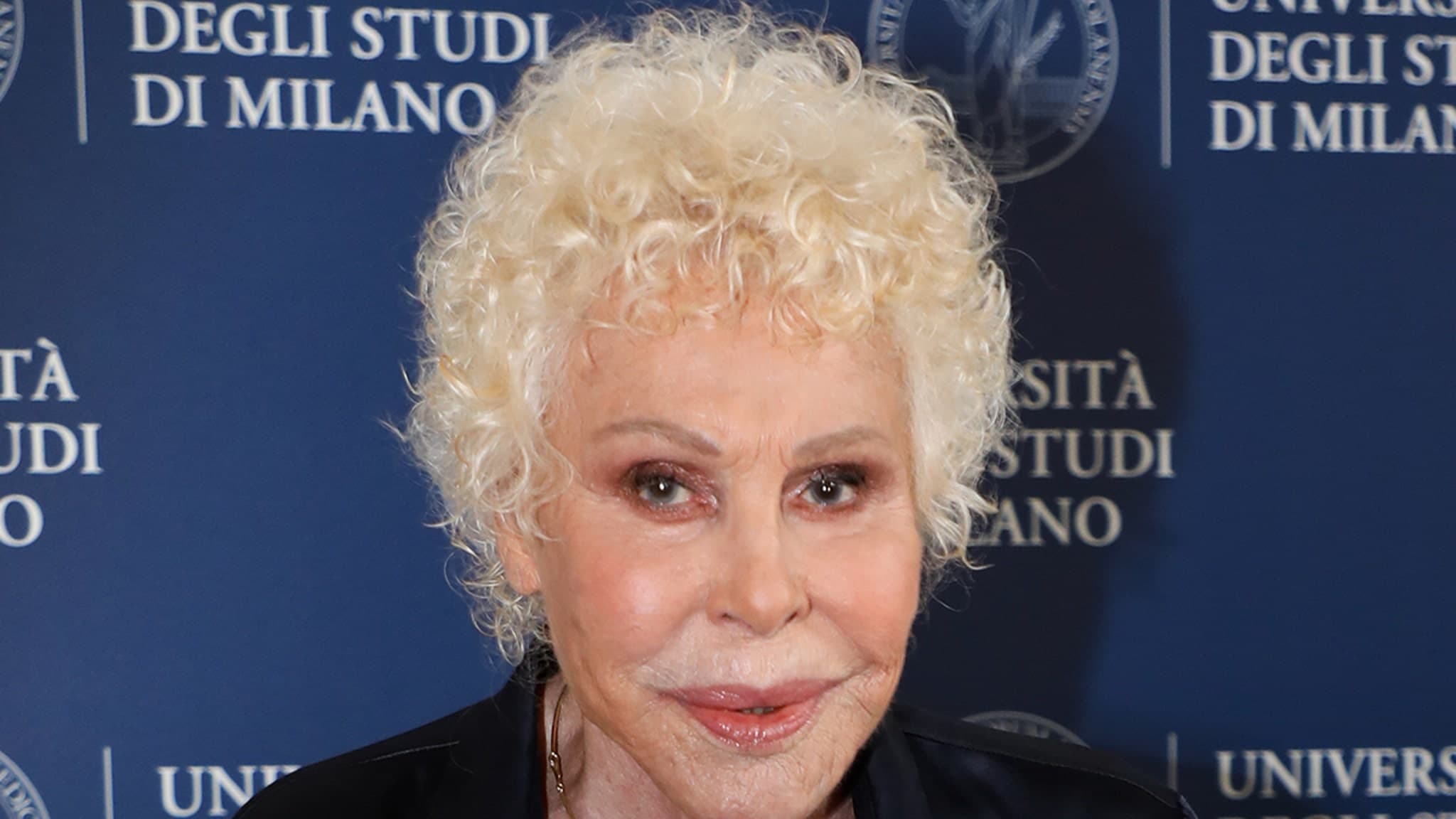The Heartfelt Farewell to Ornella Vanoni: A Legend Leaves the Stage