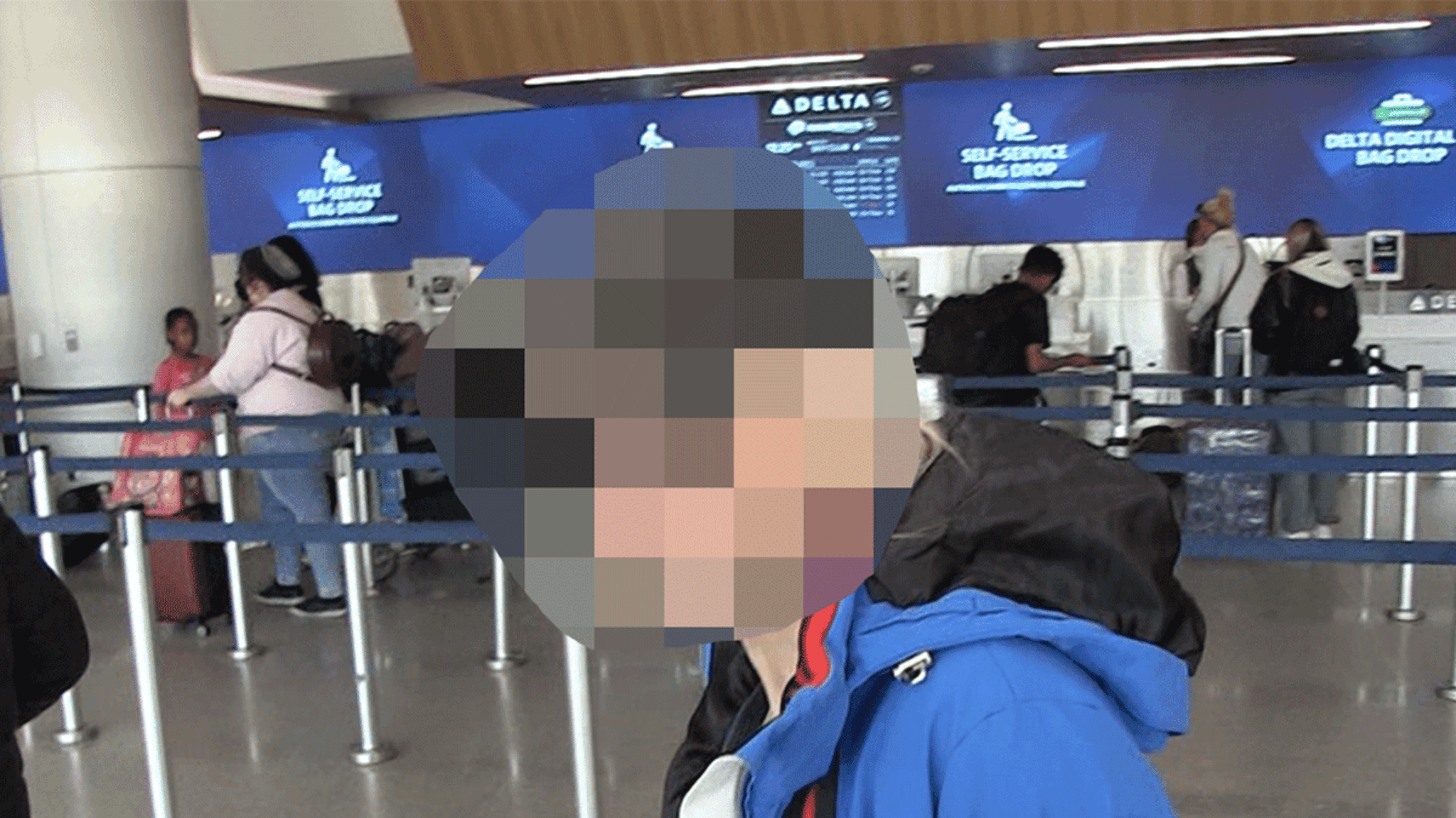 Solo at LAX: This Star's Surprising Confession Will Leave You Smiling!