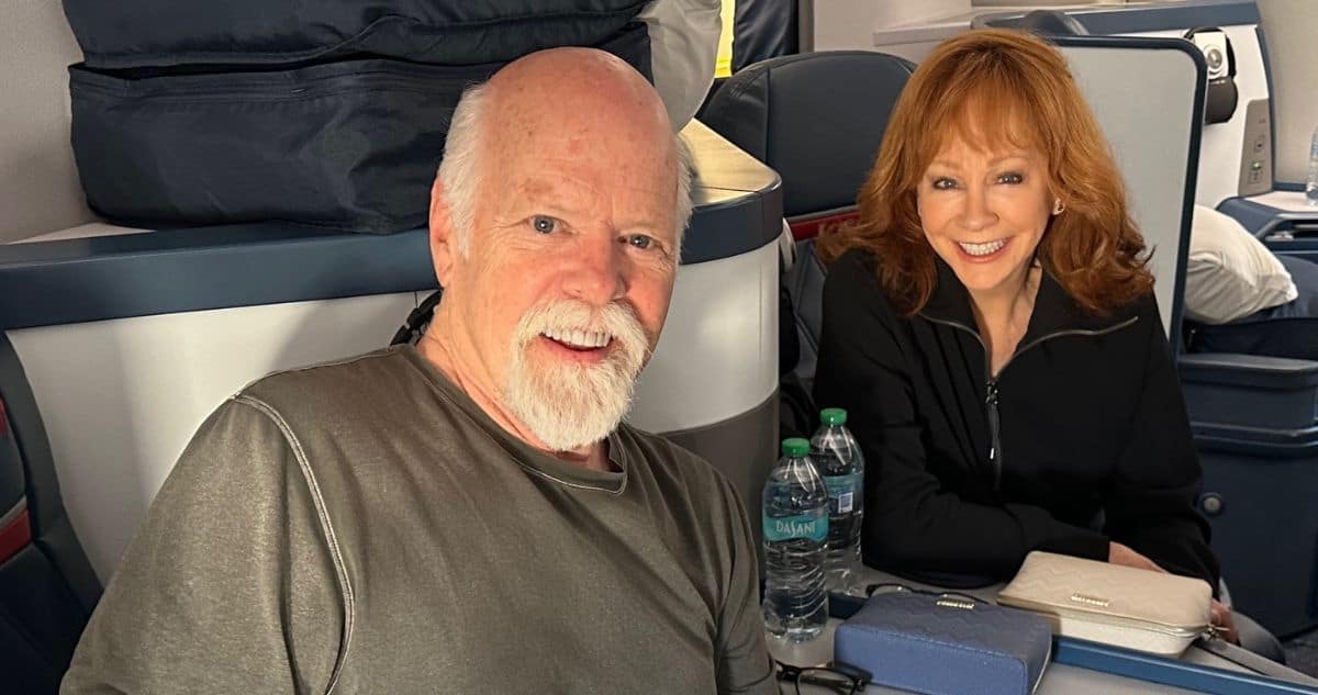 Reba McEntire and Rex Linn: Love Blossoms on Set of Happy’s Place!