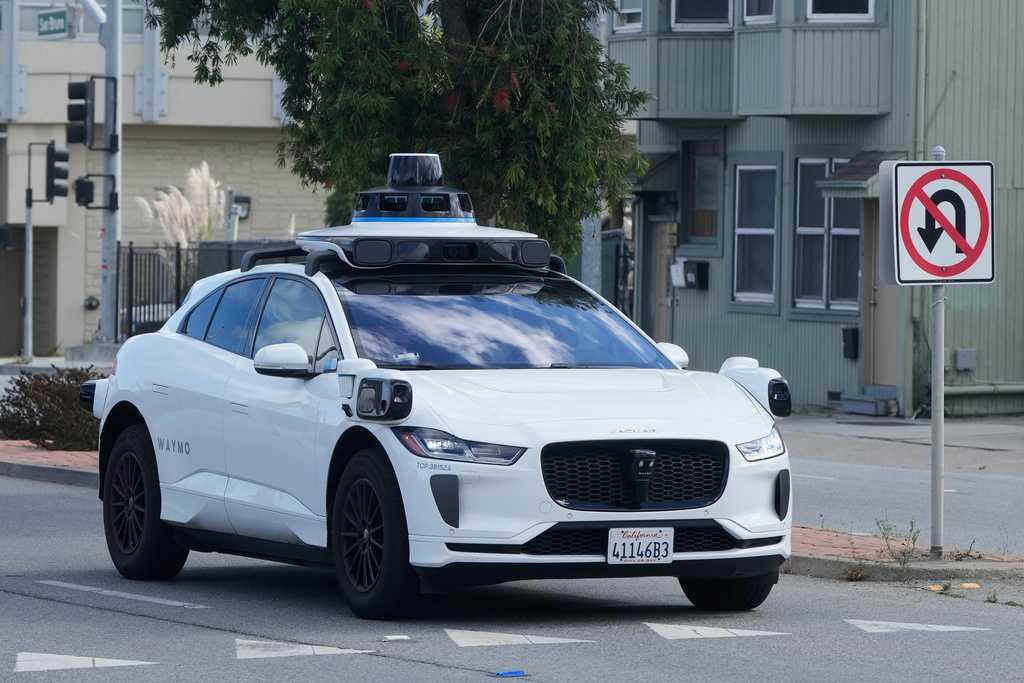 When Life Hits You Like a Waymo: Woman Delivers Baby in an Autonomous Car!